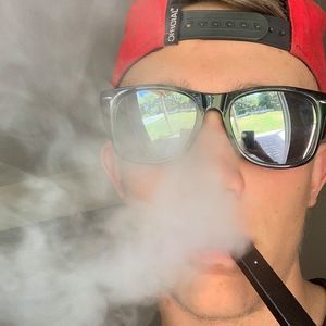 Meet your Posher, Jay